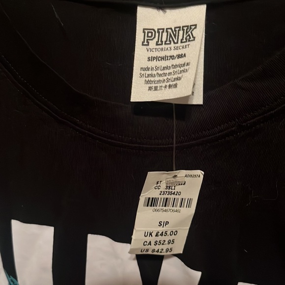 NWT embroidered VS PINK tee - Picture 5 of 6